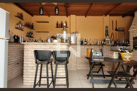 Apartamento à venda com 194m², 3 quartos e 5 vagasChurrasqueira