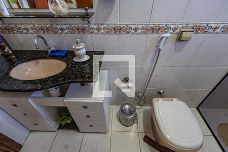 Casa à venda com 350m², 3 quartos e 2 vagasBanheiro