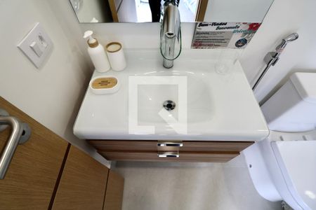 Casa para alugar com 450m², 5 quartos e 1 vaga Casa para alugar com 450m², 5 quartos e 1 vagaBanheiro Suíte 3