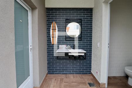 Casa para alugar com 450m², 5 quartos e 1 vaga Casa para alugar com 450m², 5 quartos e 1 vagaLavabo Quintal