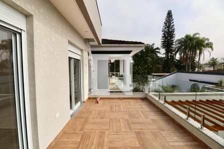 Casa para alugar com 450m², 5 quartos e 1 vaga Casa para alugar com 450m², 5 quartos e 1 vagaVaranda Quarto Suíte 4