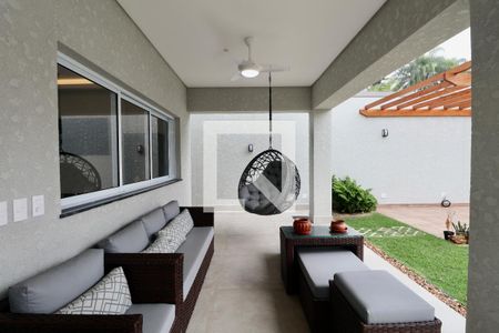 Casa para alugar com 450m², 5 quartos e 1 vaga Casa para alugar com 450m², 5 quartos e 1 vagaVaranda Sala