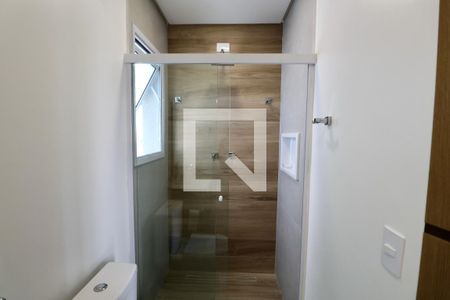 Casa para alugar com 450m², 5 quartos e 1 vaga Casa para alugar com 450m², 5 quartos e 1 vagaBanheiro Suíte 3