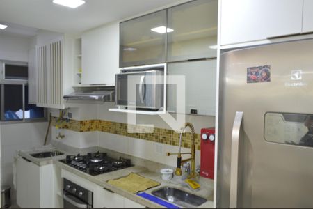 Apartamento à venda com 56m², 2 quartos e 1 vaga Apartamento à venda com 56m², 2 quartos e 1 vagaCozinha