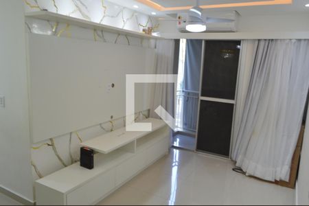 Sala de apartamento à venda com 2 quartos, 56m² em Taquara, Rio de Janeiro