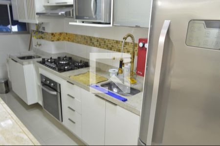 Apartamento à venda com 56m², 2 quartos e 1 vaga Apartamento à venda com 56m², 2 quartos e 1 vagaCozinha