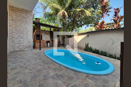 Casa de condomínio à venda com 180m², 3 quartos e 1 vaga Casa de condomínio à venda com 180m², 3 quartos e 1 vagaÁrea externa