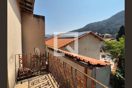 Casa de condomínio à venda com 180m², 3 quartos e 1 vaga Casa de condomínio à venda com 180m², 3 quartos e 1 vagaSacada do Quarto 2