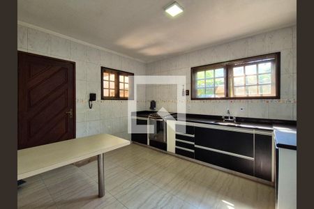 Casa de condomínio à venda com 180m², 3 quartos e 1 vaga Casa de condomínio à venda com 180m², 3 quartos e 1 vagaCozinha