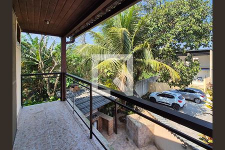 Casa de condomínio à venda com 180m², 3 quartos e 1 vaga Casa de condomínio à venda com 180m², 3 quartos e 1 vagaSuite - varanda