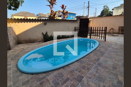 Casa de condomínio à venda com 180m², 3 quartos e 1 vaga Casa de condomínio à venda com 180m², 3 quartos e 1 vagaÁrea externa