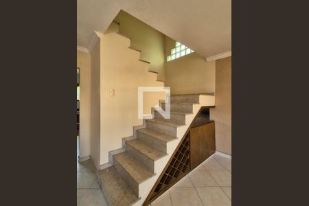 Escada de casa de condomínio à venda com 3 quartos, 180m² em Vargem Pequena, Rio de Janeiro