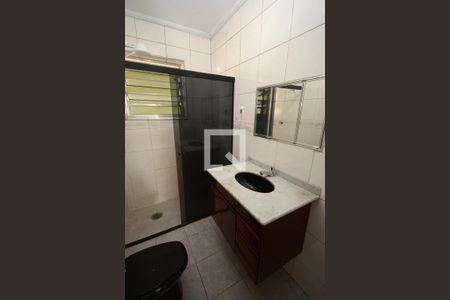 Casa para alugar com 100m², 3 quartos e 2 vagasBanheiro