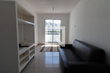 Sala de apartamento para alugar com 2 quartos, 40m² em Rio Pequeno, São Paulo