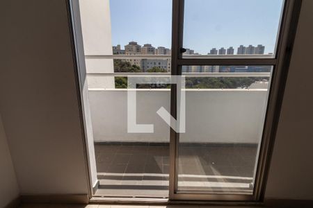 Sacada de apartamento para alugar com 2 quartos, 40m² em Rio Pequeno, São Paulo