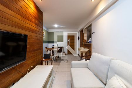 Apartamento à venda com 70m², 2 quartos e 1 vagaSala