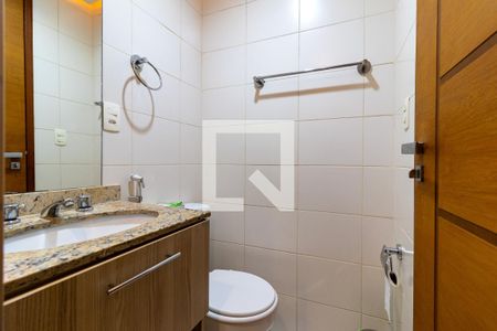 Apartamento à venda com 70m², 2 quartos e 1 vagaBanheiro Social