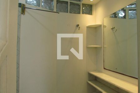 Apartamento para alugar com 71m², 3 quartos e 1 vagaSuíte - banheiro