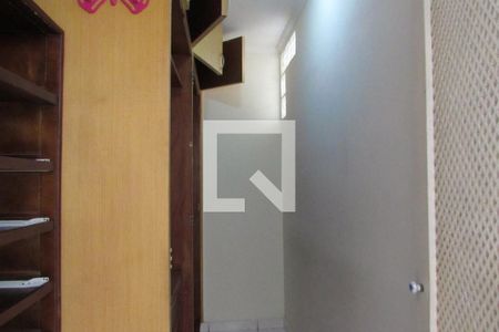 Apartamento para alugar com 71m², 3 quartos e 1 vagaSuíte - closet