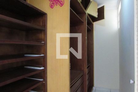 Apartamento para alugar com 71m², 3 quartos e 1 vagaSuíte - closet