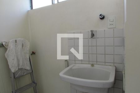 Apartamento para alugar com 71m², 3 quartos e 1 vagaÁrea de Serviço