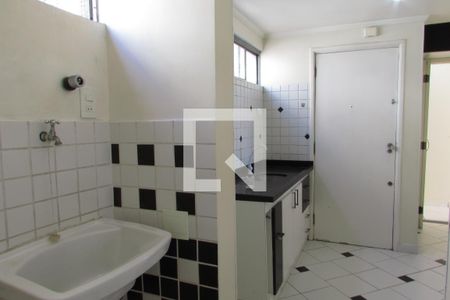 Apartamento para alugar com 71m², 3 quartos e 1 vagaÁrea de Serviço