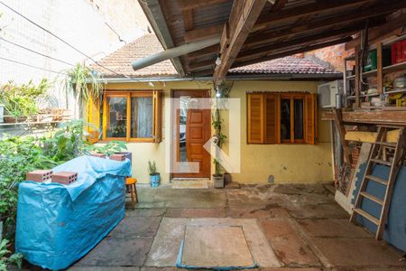 Casa à venda com 132m², 3 quartos e 2 vagasFachada da casa