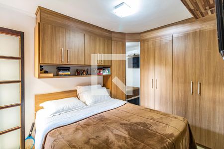 Casa à venda com 300m², 5 quartos e 2 vagas Casa à venda com 300m², 5 quartos e 2 vagasCasa 02 - Quarto 02