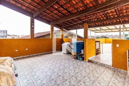 Casa à venda com 300m², 5 quartos e 2 vagas Casa à venda com 300m², 5 quartos e 2 vagasÁrea externa