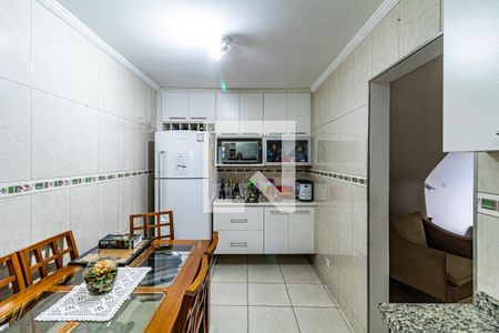 Casa à venda com 300m², 5 quartos e 2 vagas Casa à venda com 300m², 5 quartos e 2 vagasCasa 02 - Cozinha