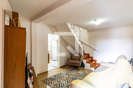 Casa à venda com 300m², 5 quartos e 2 vagas Casa à venda com 300m², 5 quartos e 2 vagasCasa 02 - Sala