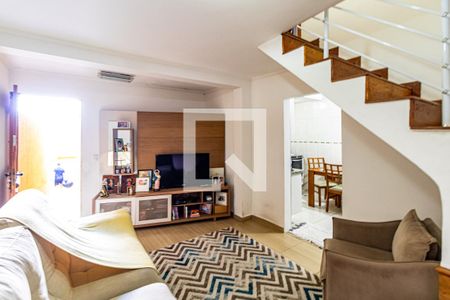 Casa à venda com 300m², 5 quartos e 2 vagas Casa à venda com 300m², 5 quartos e 2 vagasCasa 02 - Sala