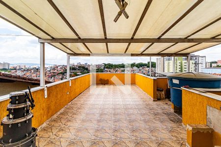 Casa à venda com 300m², 5 quartos e 2 vagas Casa à venda com 300m², 5 quartos e 2 vagasÁrea externa