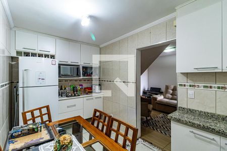 Casa à venda com 300m², 5 quartos e 2 vagas Casa à venda com 300m², 5 quartos e 2 vagasCasa 02 - Cozinha