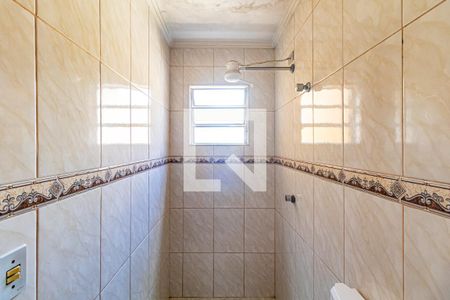 Casa à venda com 300m², 5 quartos e 2 vagas Casa à venda com 300m², 5 quartos e 2 vagasCasa 01 - Banheiro social 2