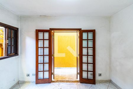 Casa à venda com 300m², 5 quartos e 2 vagas Casa à venda com 300m², 5 quartos e 2 vagasCasa 01 - Quarto 02