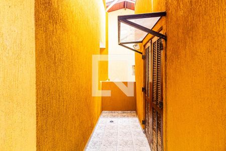 Casa à venda com 300m², 5 quartos e 2 vagas Casa à venda com 300m², 5 quartos e 2 vagasCasa 01 - Quintal