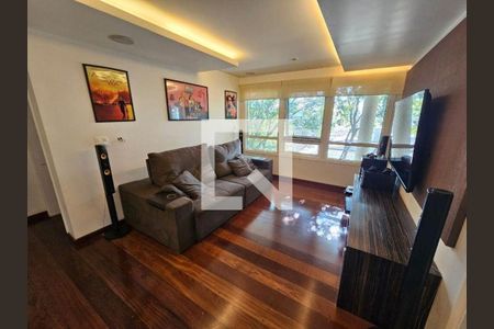 Casa à venda com 4 quartos, 473m² em Chácara Monte Alegre, São Paulo