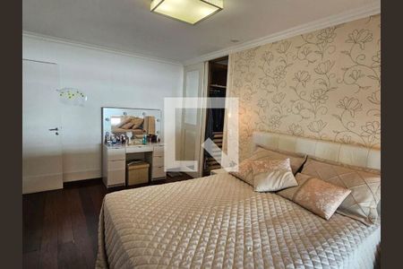 Casa à venda com 4 quartos, 473m² em Chácara Monte Alegre, São Paulo