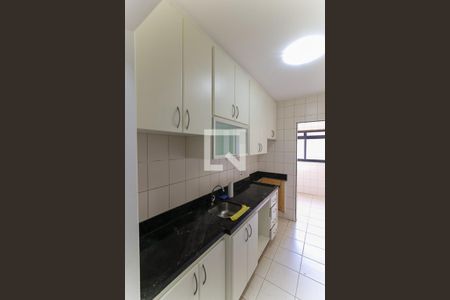Apartamento para alugar com 86m², 3 quartos e 2 vagas Apartamento para alugar com 86m², 3 quartos e 2 vagasCozinha
