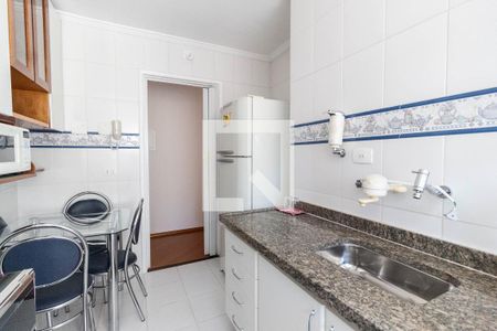 Apartamento à venda com 74m², 2 quartos e 1 vagaCozinha