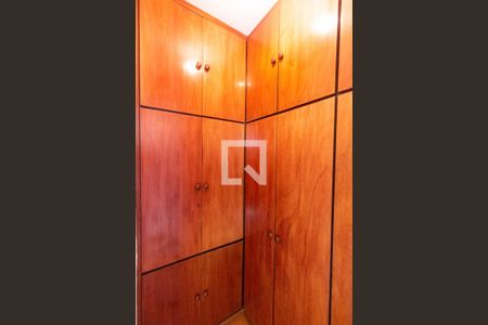 Apartamento à venda com 74m², 2 quartos e 1 vagaQuarto de serviço