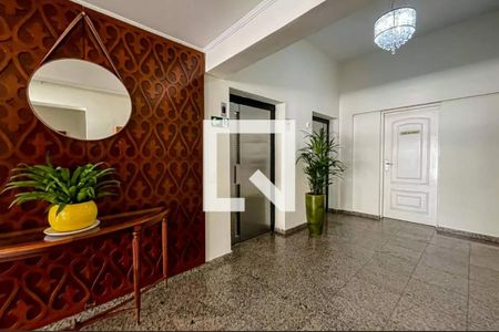 Apartamento à venda com 74m², 2 quartos e 1 vagaHall