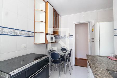 Apartamento à venda com 74m², 2 quartos e 1 vagaCozinha