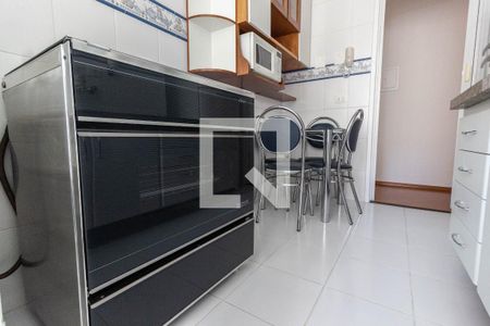 Apartamento à venda com 74m², 2 quartos e 1 vagaCozinha