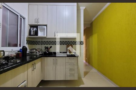 Apartamento à venda com 54m², 2 quartos e 1 vagaCozinha