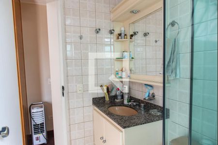 Apartamento à venda com 93m², 3 quartos e 2 vagas Apartamento à venda com 93m², 3 quartos e 2 vagasBanheiro da suíte