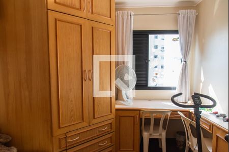 Apartamento à venda com 93m², 3 quartos e 2 vagas Apartamento à venda com 93m², 3 quartos e 2 vagasQuarto 2