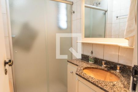 Apartamento à venda com 93m², 3 quartos e 2 vagas Apartamento à venda com 93m², 3 quartos e 2 vagasBanheiro
