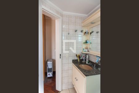 Apartamento à venda com 93m², 3 quartos e 2 vagas Apartamento à venda com 93m², 3 quartos e 2 vagasBanheiro da suíte